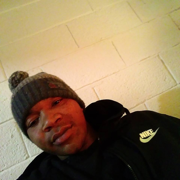 Meet your Posher, James - Picture 1 of 1